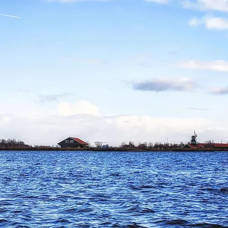 Houseboat Havenlodge For 4 Persons